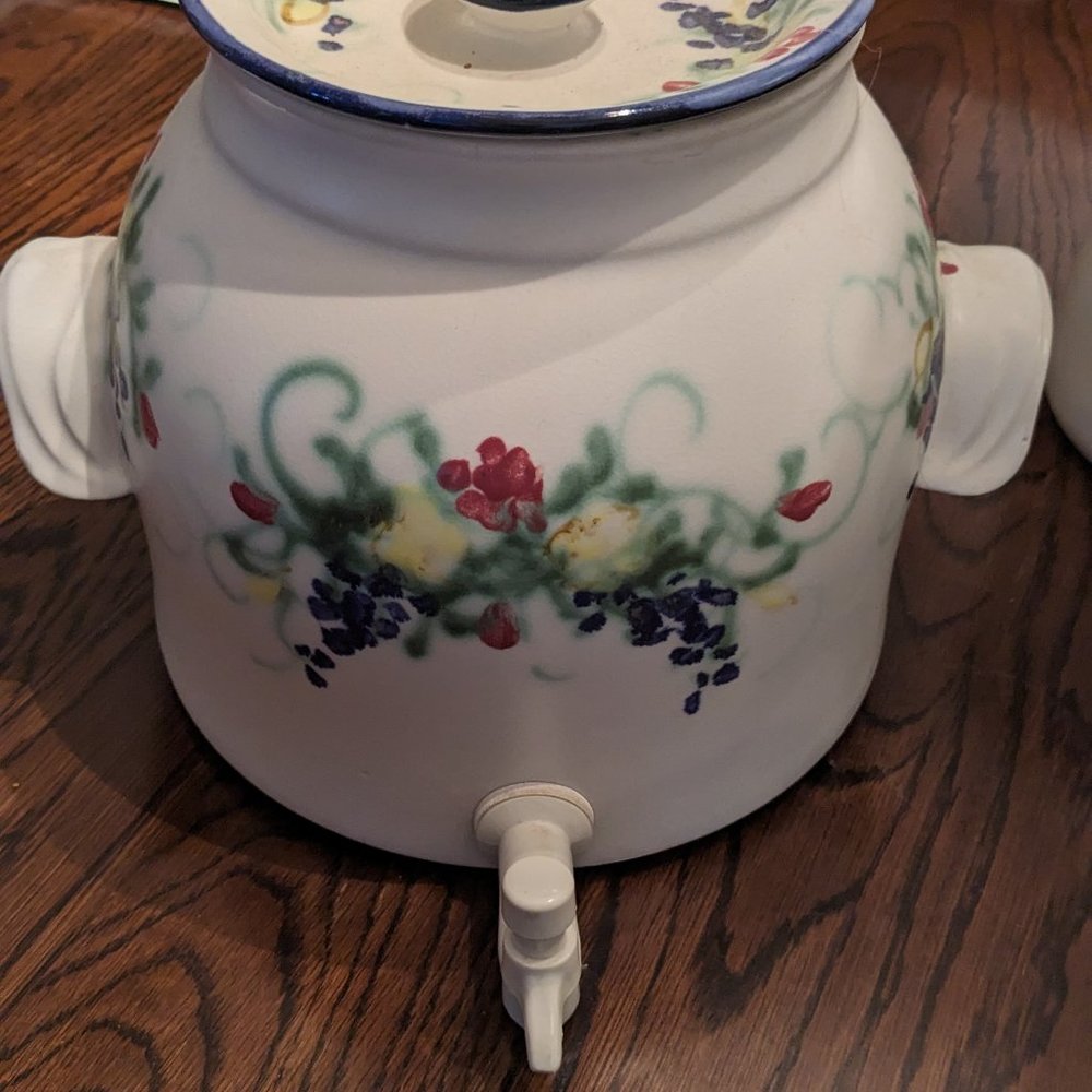 Original Clouds Liquid Dispenser